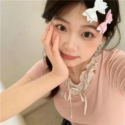 艳谍飘香